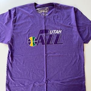 Utah Jazz throwback 1990s Logo Tee Shirt - Size Adult Large - Mitchell & Ness